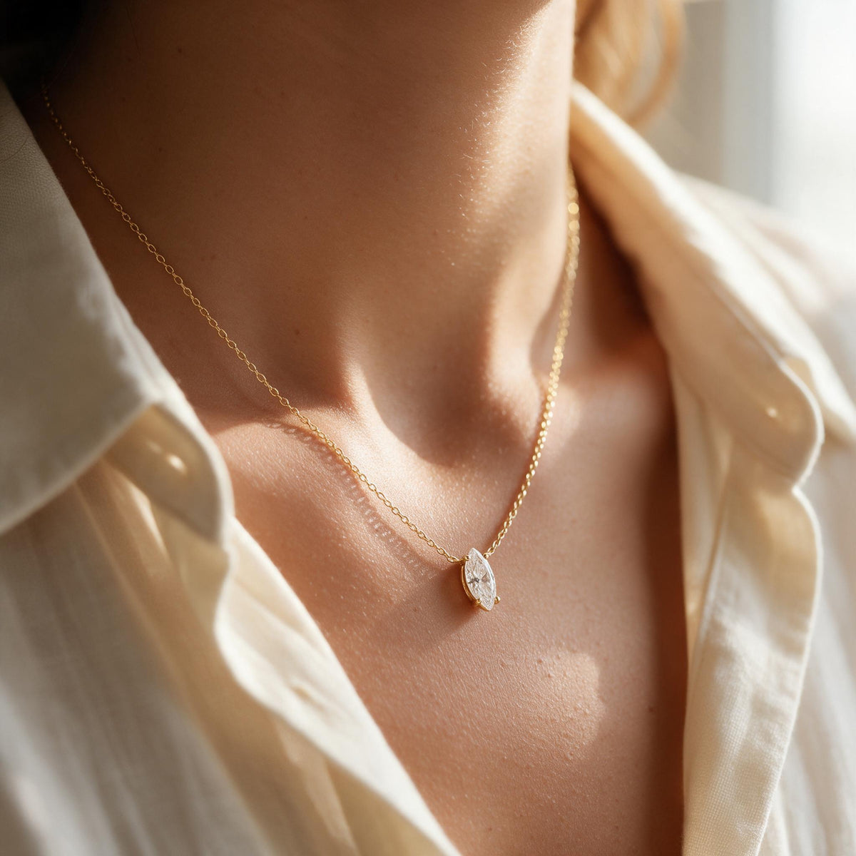 שרשרת LOVA SOLITAIRE GOLD
